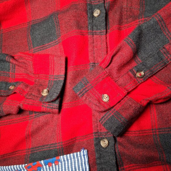 Reworked Flannel Shirt Women Small Red Black Plaid Train Fabric Patches - Picture 8 of 13